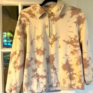 Varley sweatshirt, size small.